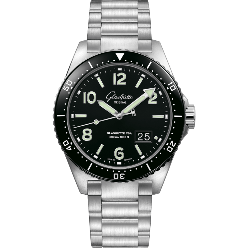 SeaQ Panorama Date Stainless Steel / Black / Bracelet - Image 1